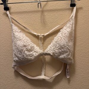 Victoria's Secret Floral Lace Bralette and matching panty set- White